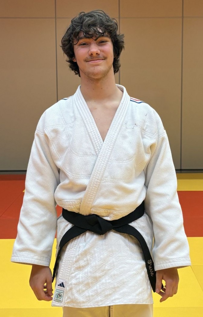 Image de l'actu 'Remise de la ceinture noire 1er Dan à Pierre ALBERT'
