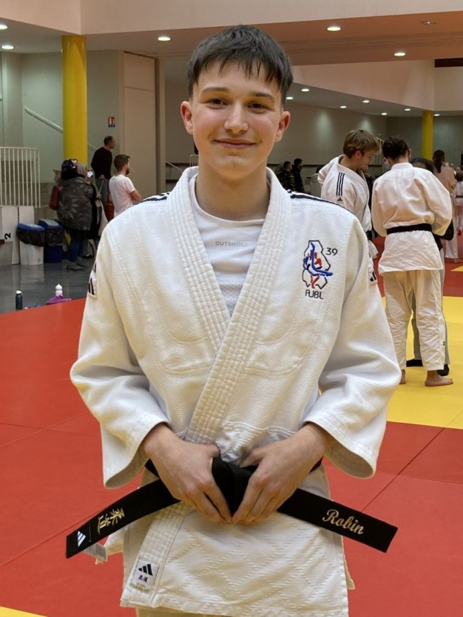 Image de l'actu 'Remise de la ceinture noire 1er Dan à Robin PLUBELLE'