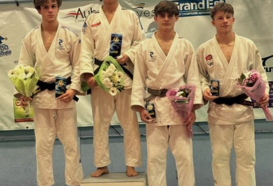 Pacôme et Ismaël 3ème au tournoi national de Troyes
