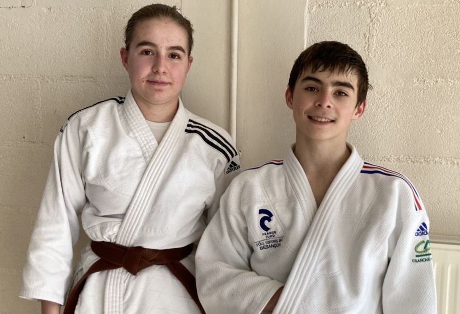 Passage de grade UV3 (combats) à DIJON : Clara et Quentin deviennent ceinture noire