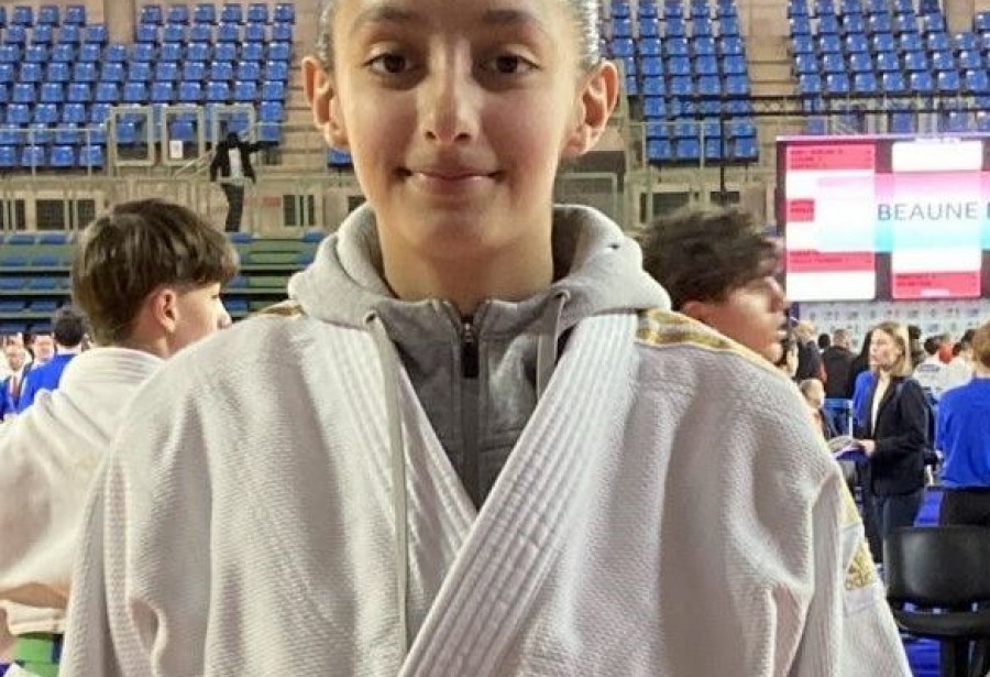 Nahila EL HAMIMI participe à la Coupe de France minime