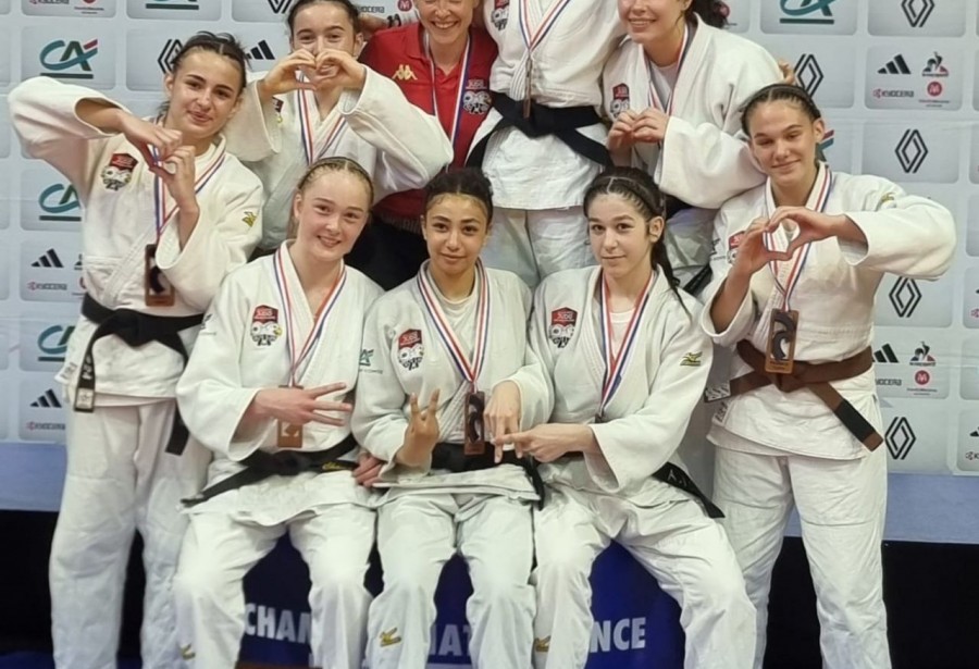 Résultats passage de grade à Besançon et Championnat de France cadet par équipe